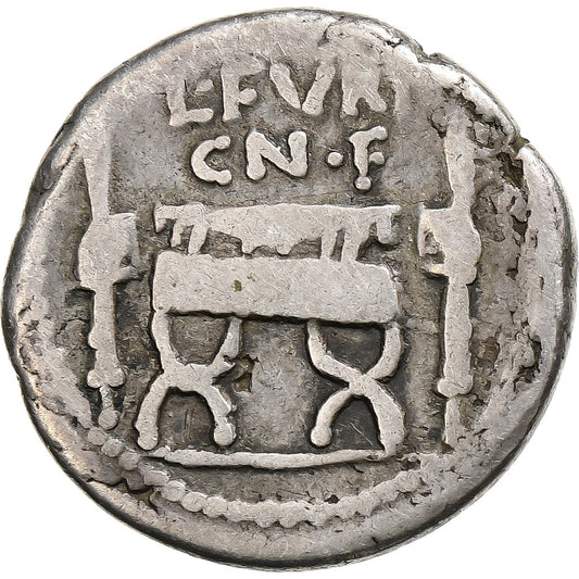 Furia, 
  
  Denario, 
  
  63 a.C